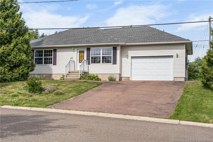 Property Photo:  45 Carmel  NB E1E 4V2 