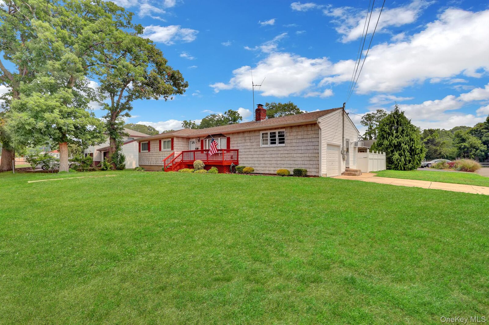 Property Photo:  47 Whittier Avenue  NY 11703 