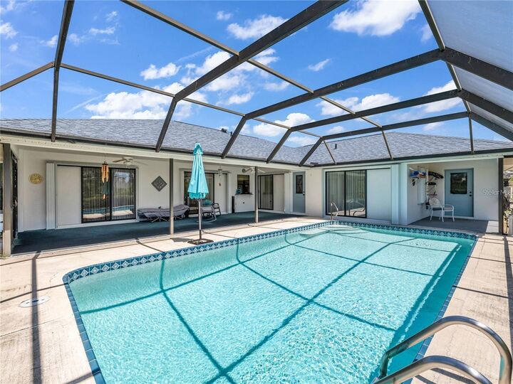 Property Photo:  6170 David Boulevard  FL 33981 