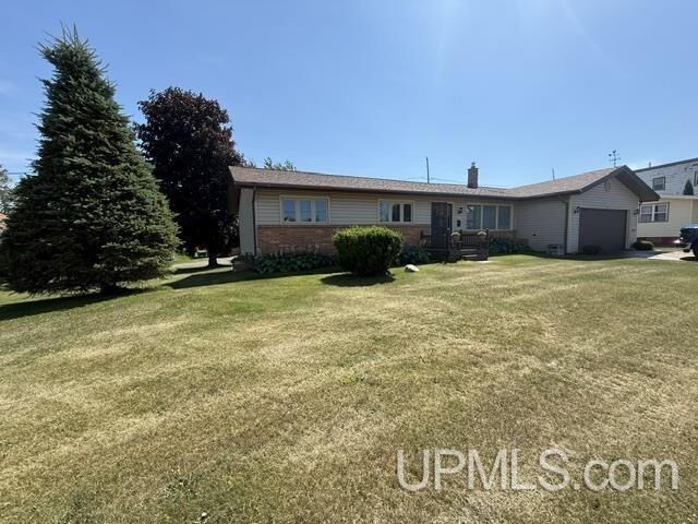 Property Photo:  11 Trimountain Avenue  MI 49963 