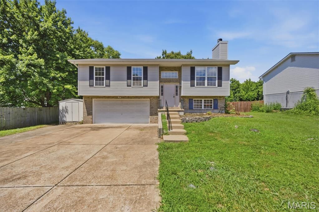 Property Photo:  1001 Parc Central Drive  MO 63028 