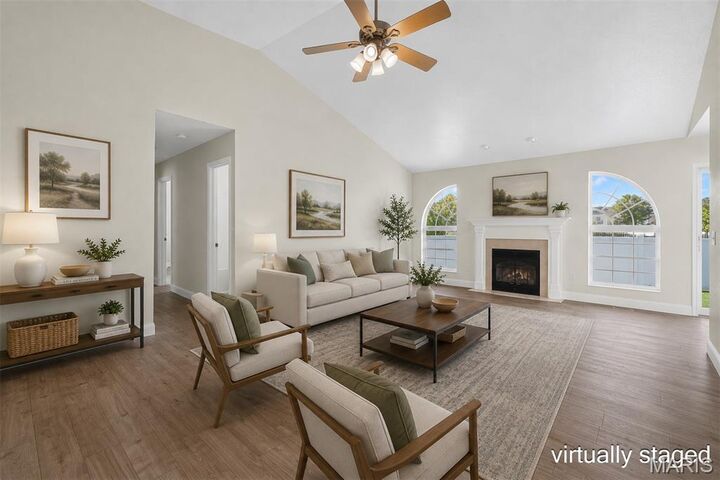 Property Photo:  70 Bridgewater Lane  IL 62249 