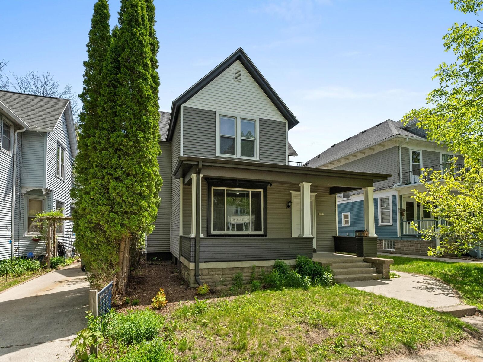 Property Photo: 1823 N 7th St WI 53081