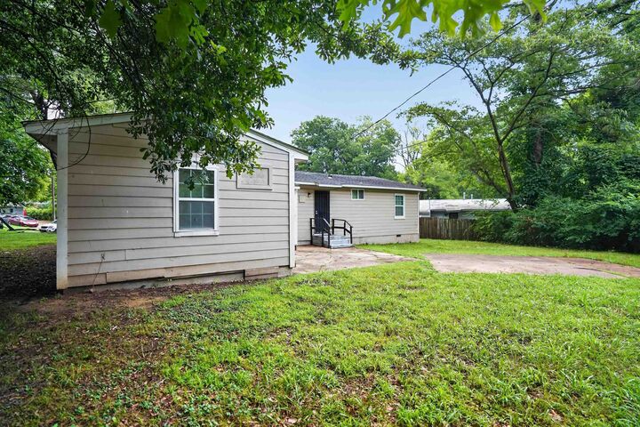 Property Photo: 3461 Mark Twain St TN 38127