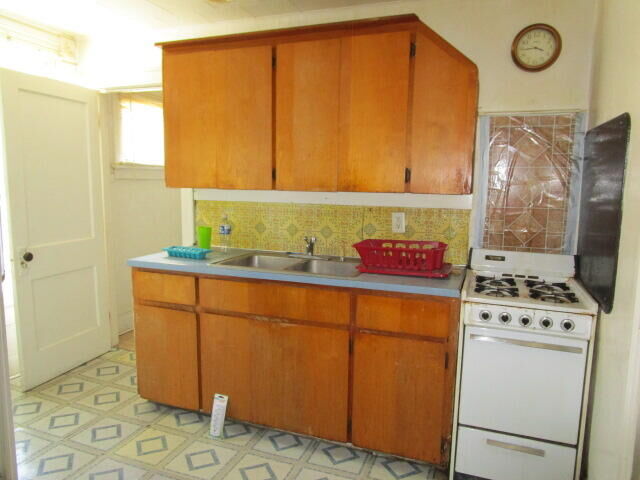 Property Photo: 2344 Jefferson Street MI 49444