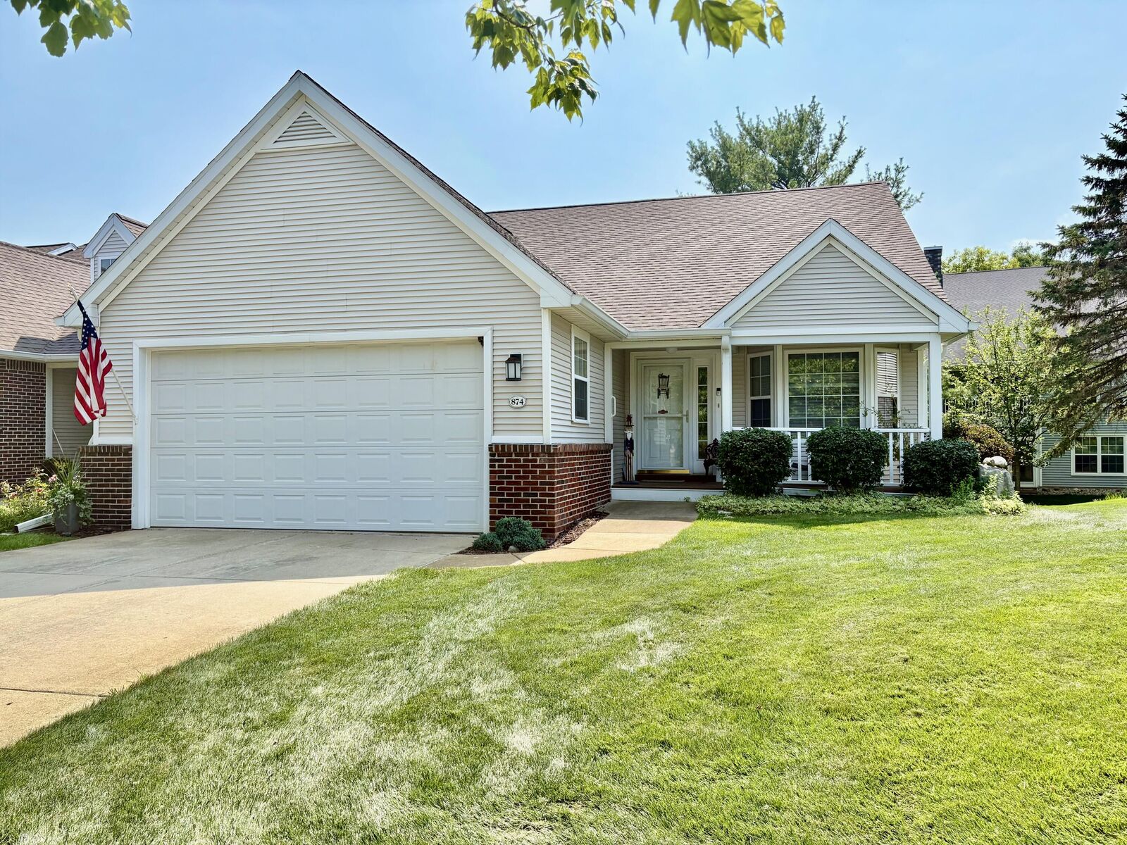 Property Photo:  874 Chamberlain Court  MI 49203 