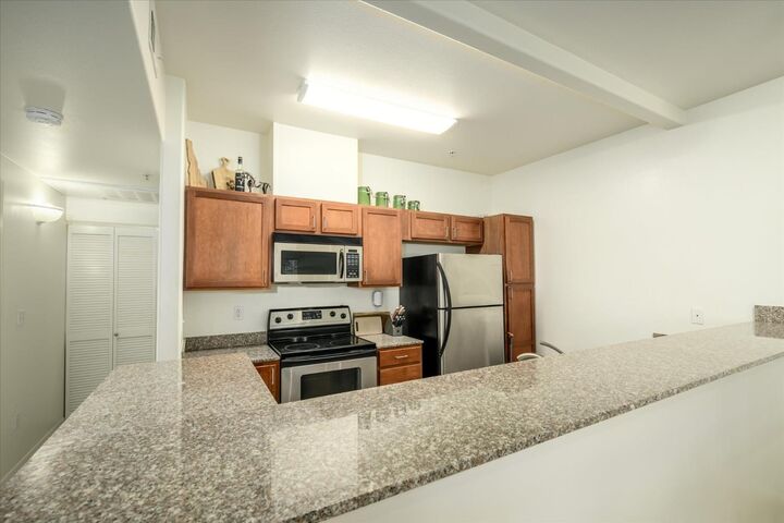 Property Photo:  4200 E Commerce Way 613  CA 95834 