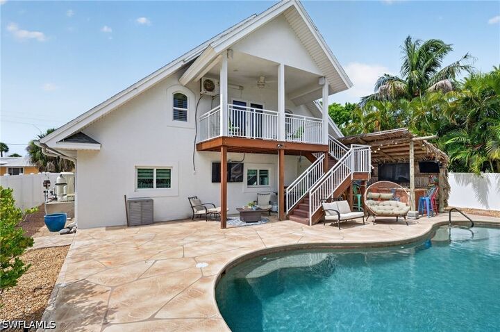 Property Photo: 309 Donora Boulevard FL 33931
