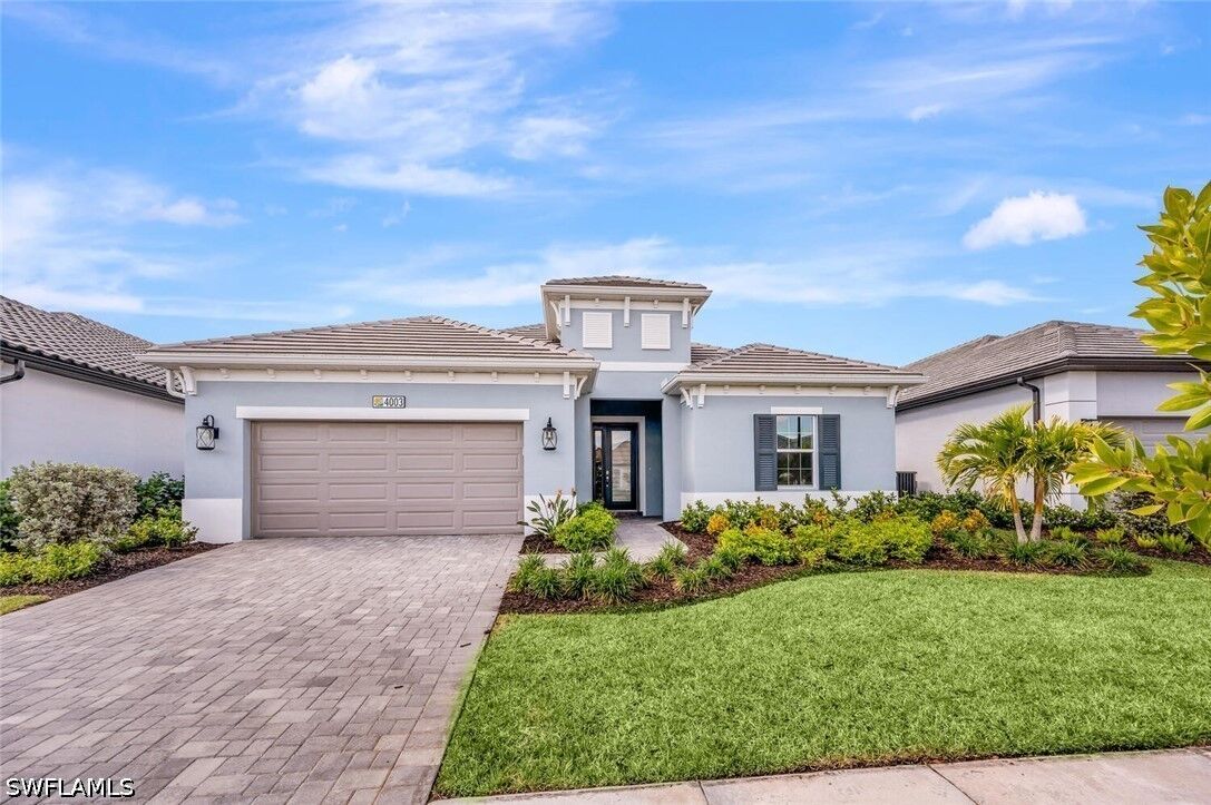 Property Photo: 4003 Pegasus Way FL 34120