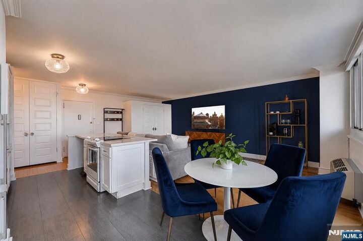 Property Photo:  100 Manhattan Avenue 708  NJ 07307 
