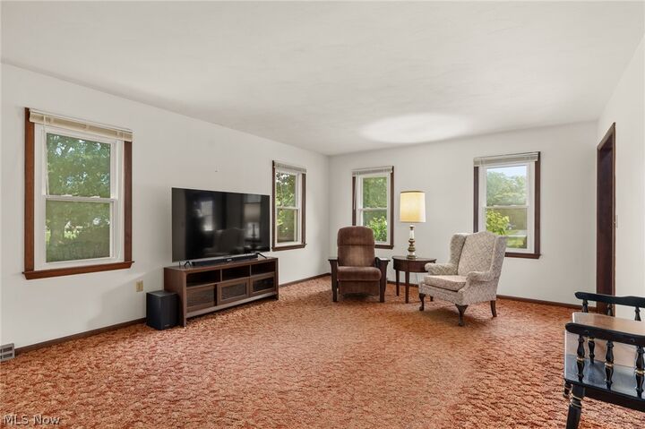 Property Photo:  77 Seminary Street  OH 44837 