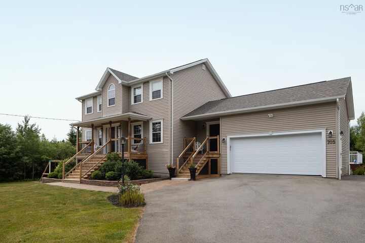 Property Photo: 705 Rosemary Drive NS B4E 3N9