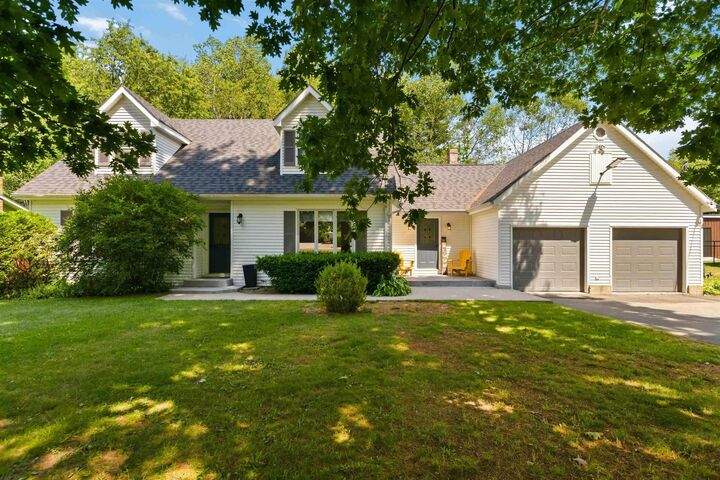 1558 Meghan Drive — photo 1