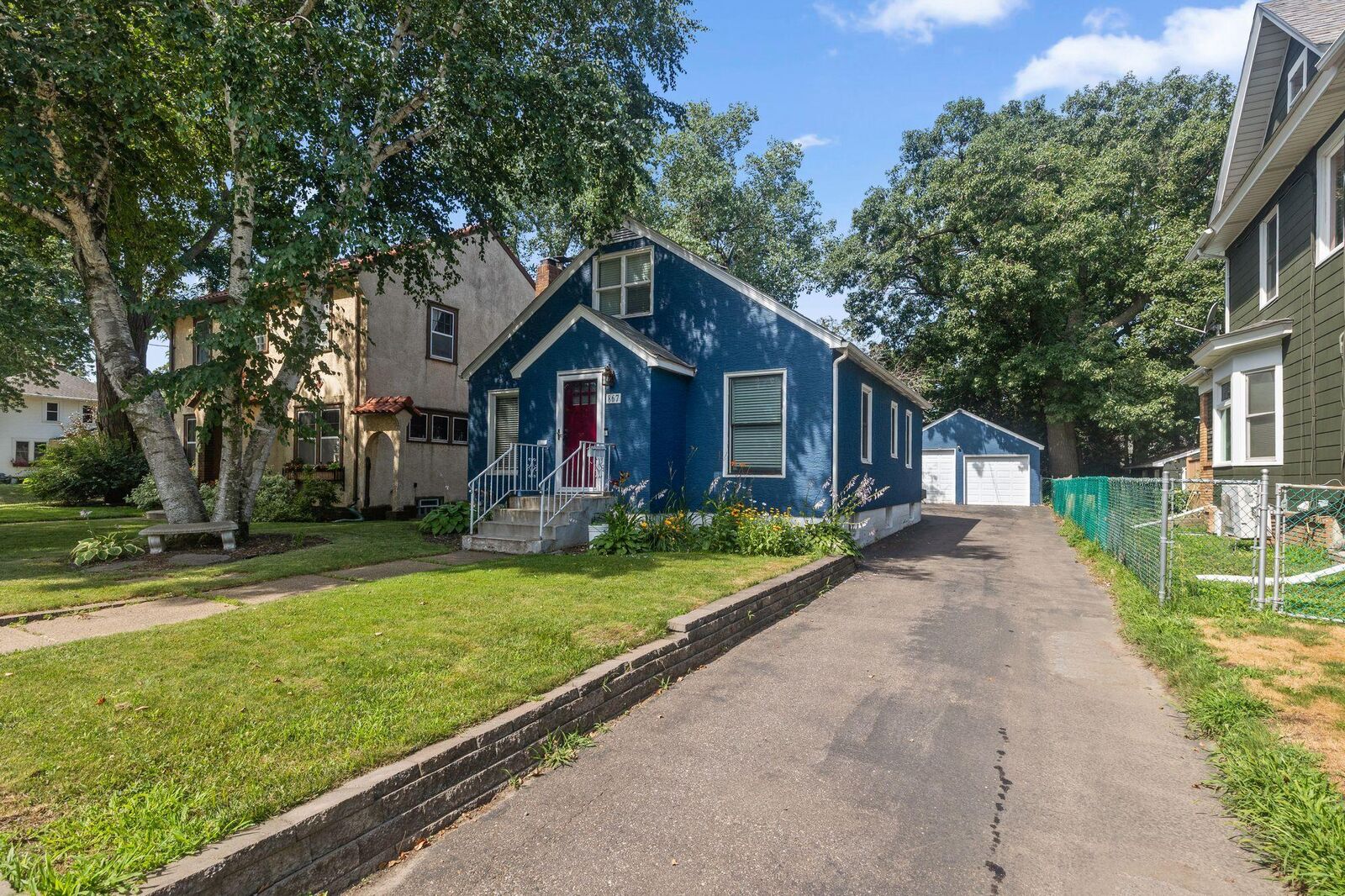 Property Photo: 867 Delaware Avenue MN 55107