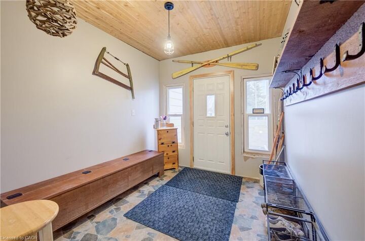 Property Photo: 1864 Coronation Boulevard ON N3H 3S2