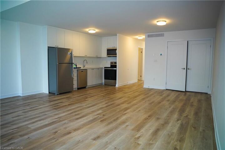 Property Photo:  40 Palace Street K9  ON N2E 0J3 