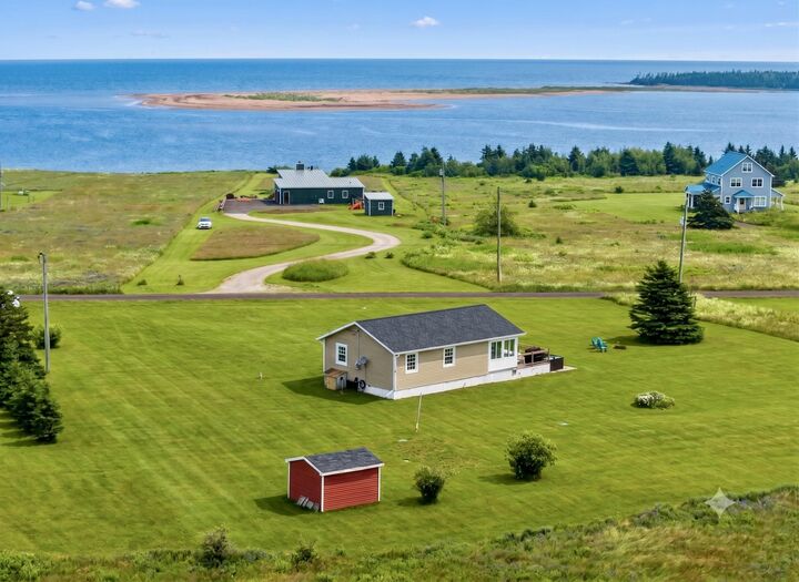 Property Photo: 126 Arcadia Lane PE C0A 1N0