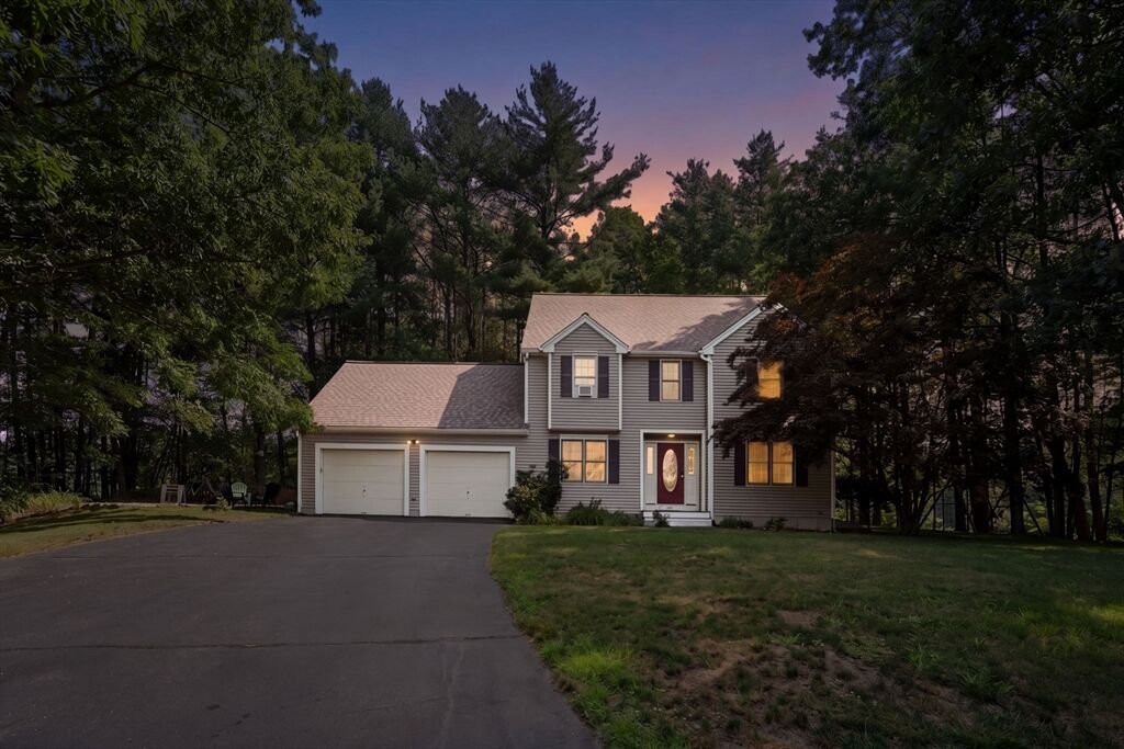 Property Photo:  61 Easy St  MA 01569 