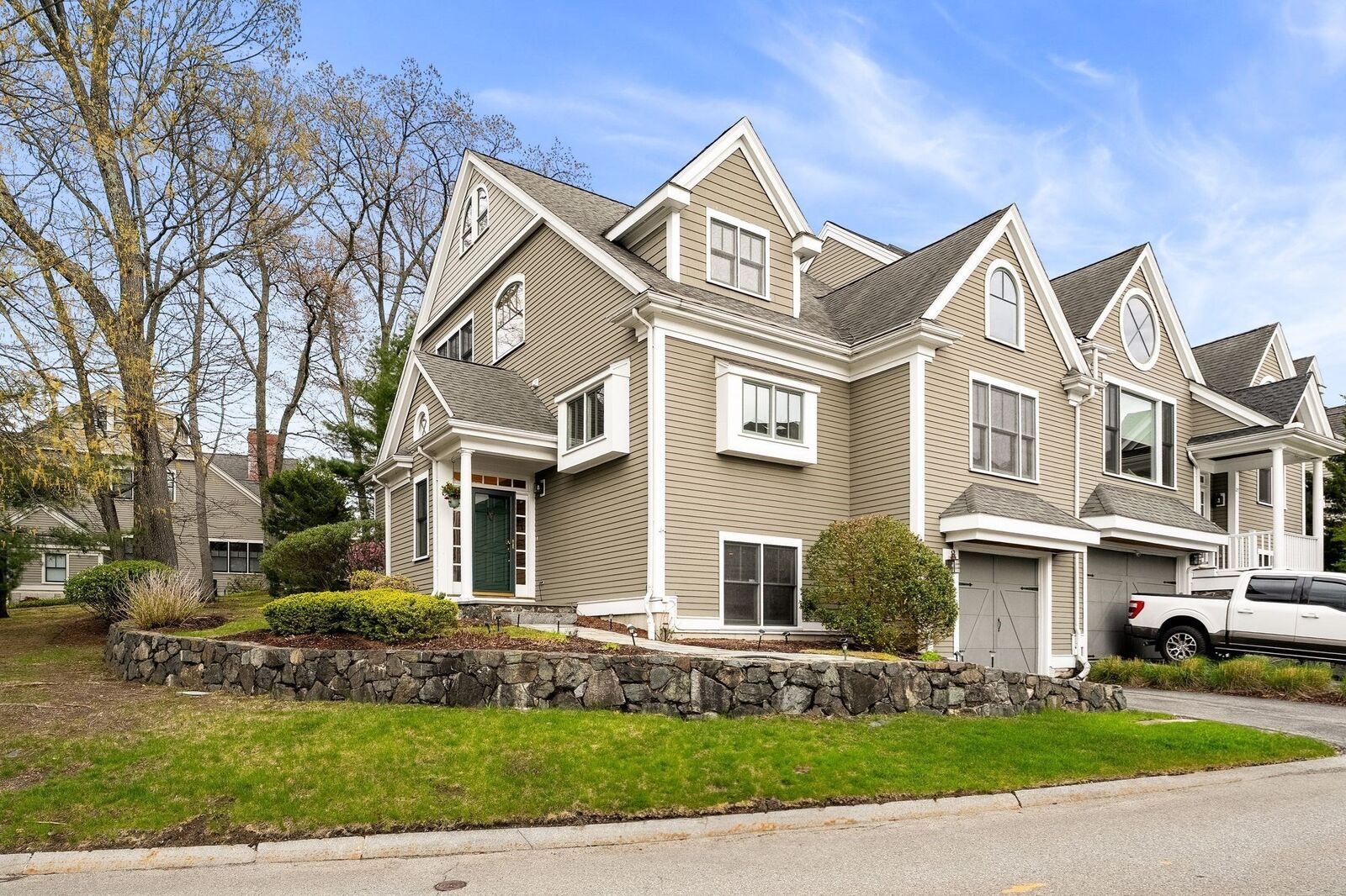 Property Photo: 127 Johnson Woods Dr 127 MA 01867
