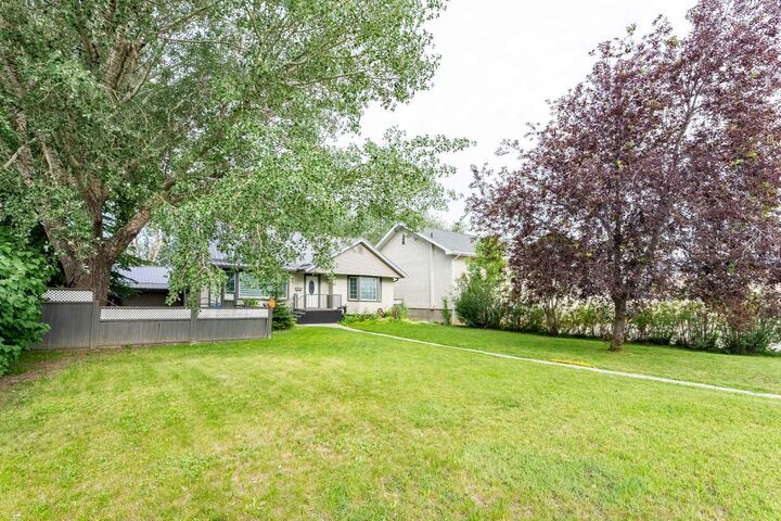 Property Photo: 2010 20 Street AB T1M 1E7