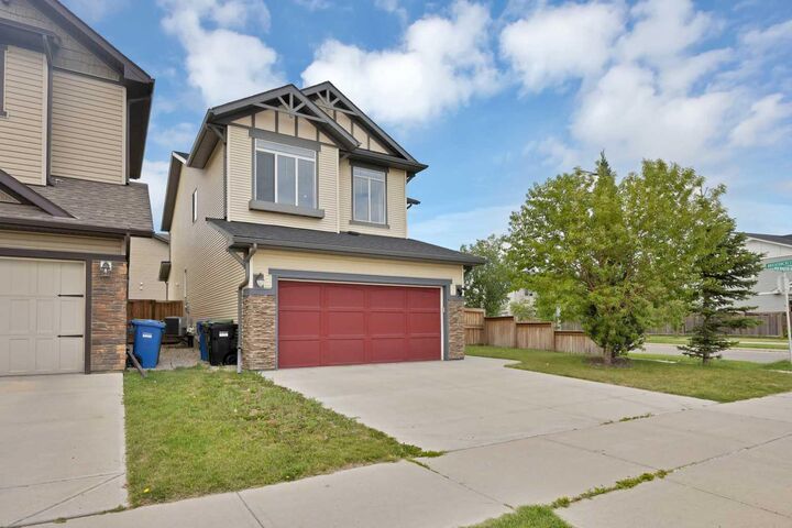 Property Photo: 799 New Brighton Drive SE AB T2Z 1A1