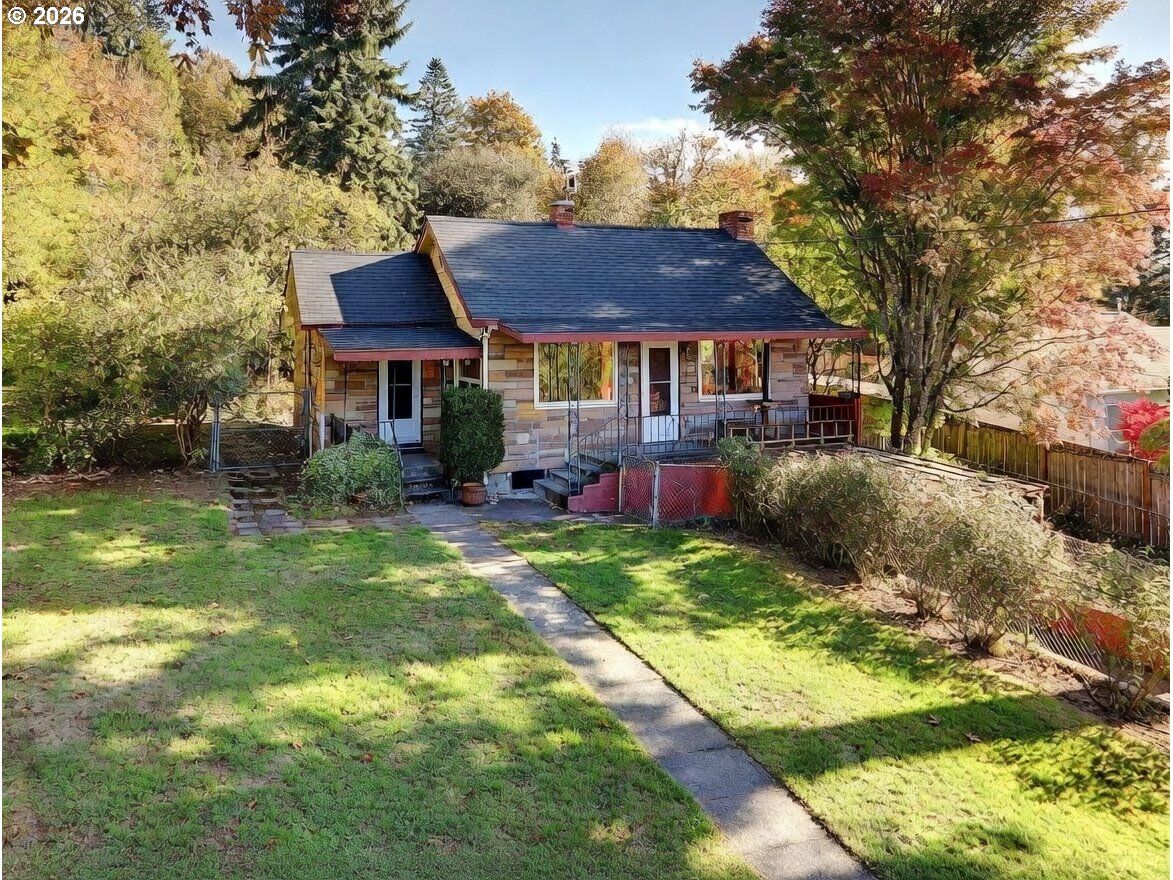 Property Photo:  10413 NW Laidlaw Rd  OR 97229 