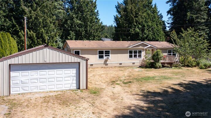 Property Photo: 1069 Ellie Lane WA 98282