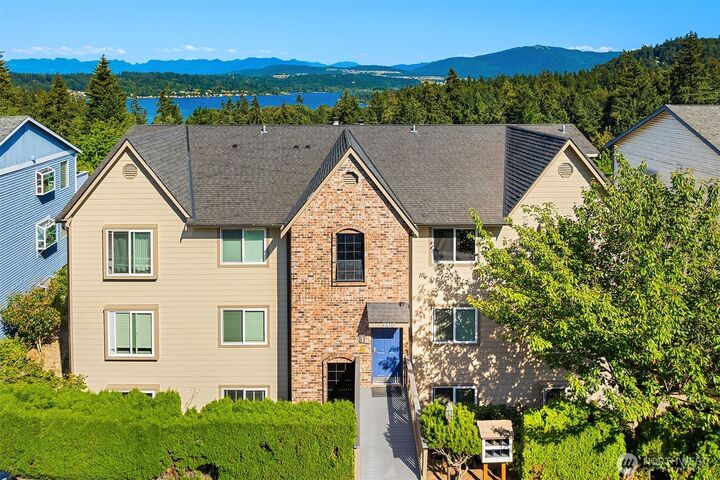Property Photo: 3410 161st Court E 32 WA 98008