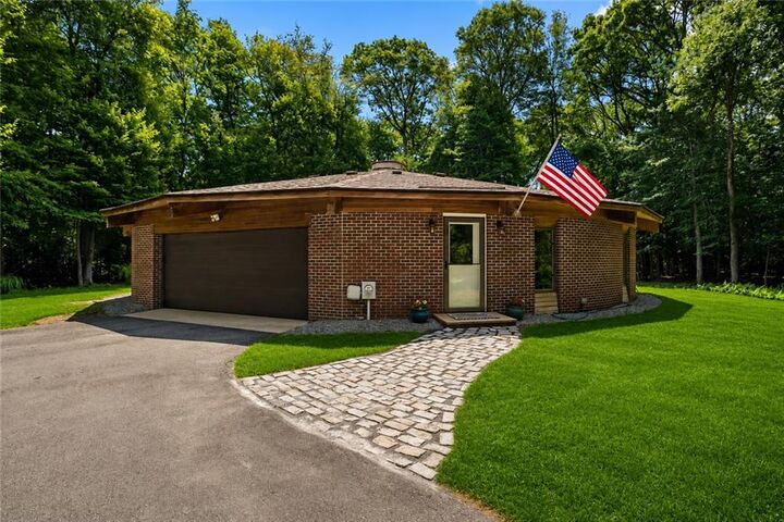 Property Photo:  2 Pachet Brook Road  RI 02837 