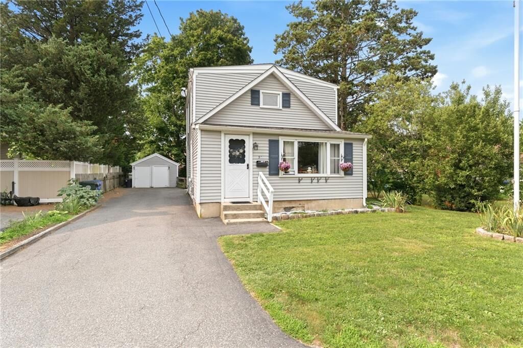 Property Photo:  34 Platt Street  RI 02809 