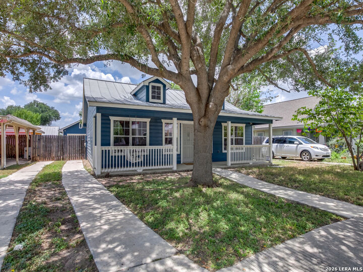 Property Photo:  511 S Mesquite St  TX 78203 