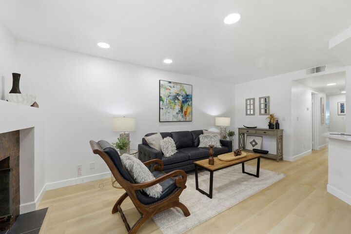 Property Photo:  72 Cherry Ridge Lane  CA 95136 