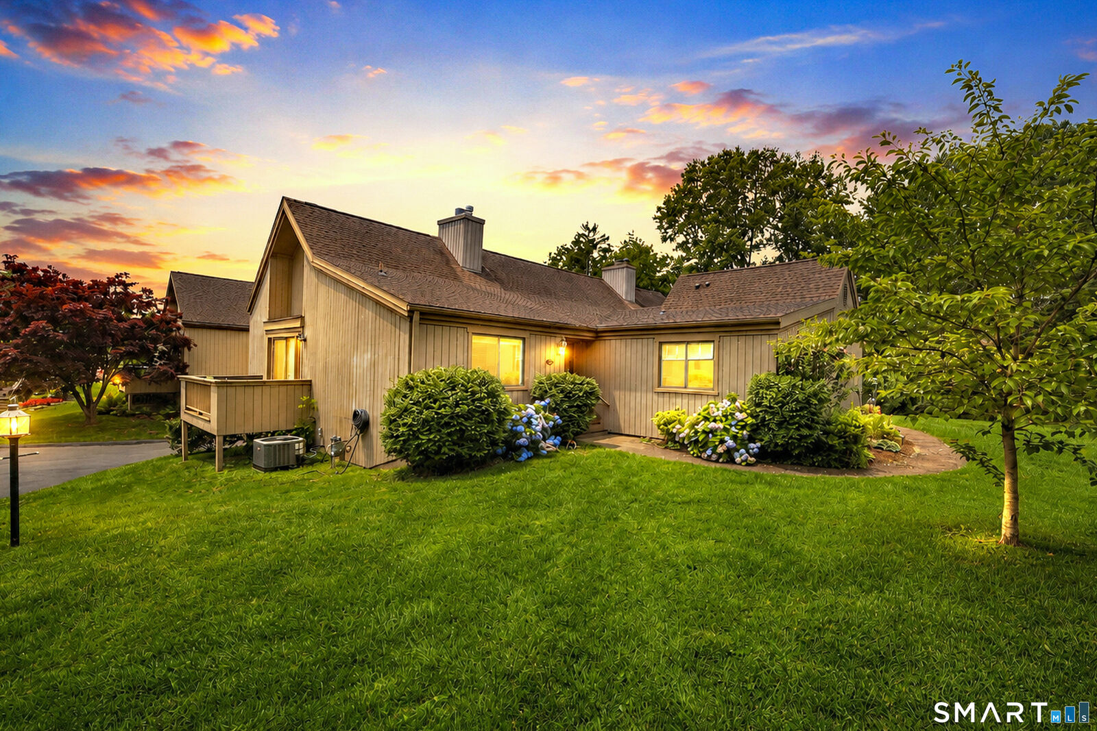 Property Photo: 407 Montauk Lane B CT 06614