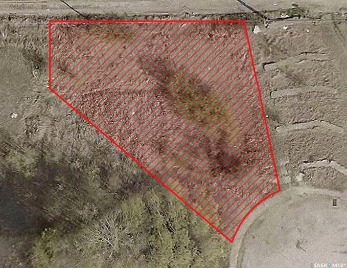 Property Photo:  1901 8th Avenue W  SK S6V 7Y3 