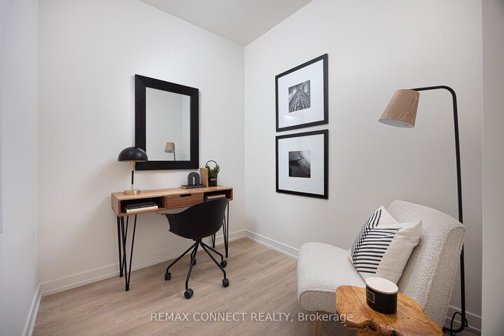 Property Photo: 181 Sterling Road 1605 ON M6R 2B2