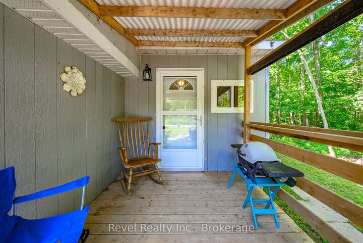 Property Photo: 57 Rollie's Bay Road ON K0L 1R0