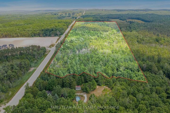 Pt Lt 40 Horseshoe Valley Road W — photo 1
