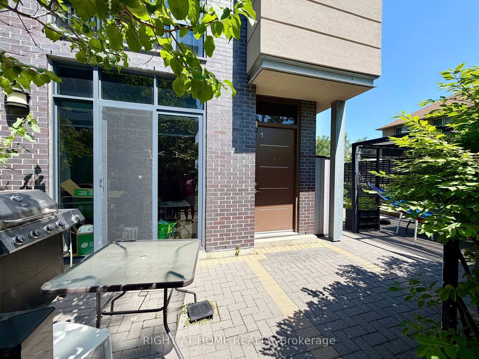 Property Photo: 15 Valhalla Inn N/A 1 ON M9B 0B3