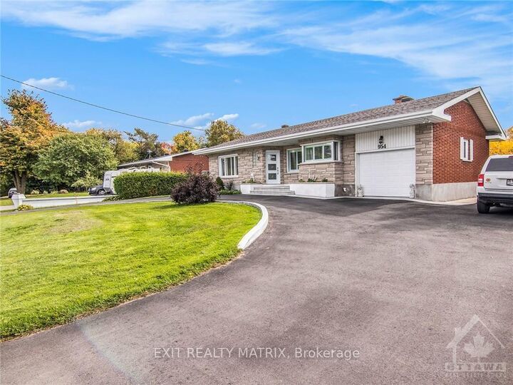 Property Photo: 954 Notre Dame Street ON K0A 1W0