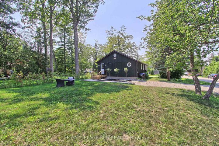 3967 Algonquin Avenue — photo 1
