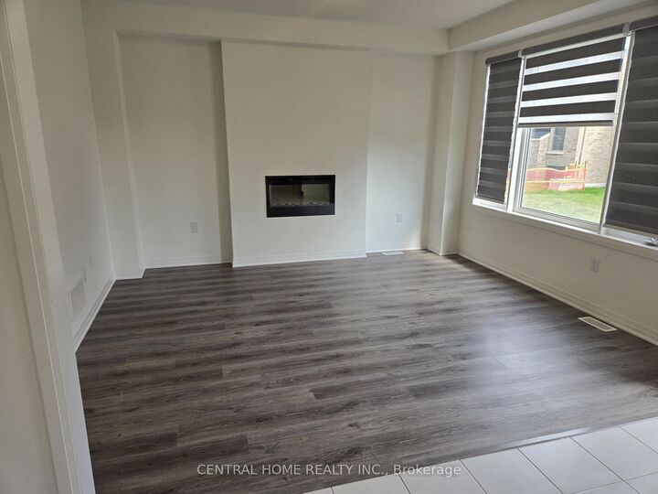 Property Photo:  46 Copperhill Heights  ON L9S 2Z4 