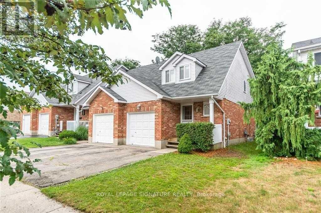Property Photo: 426 Downsview Place ON N2K 3T9