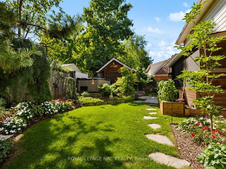 Property Photo: 15 Petronella Parkway ON L0S 1E0