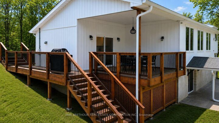Property Photo:  56 Long Lake Estates Road  ON P2A 2W7 