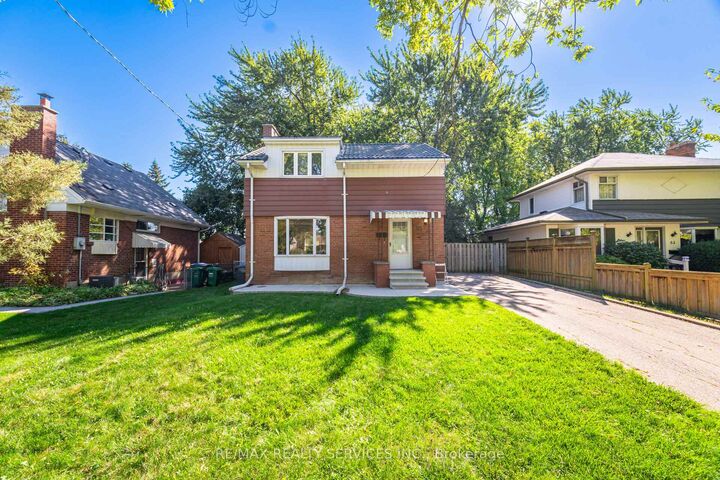 Photo de la propriété:  85 Eldomar Avenue  ON L6W 1P9 