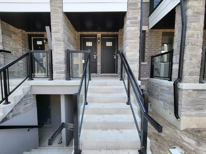 Property Photo:  27 Magnolia Lane  ON L9J 0N9 