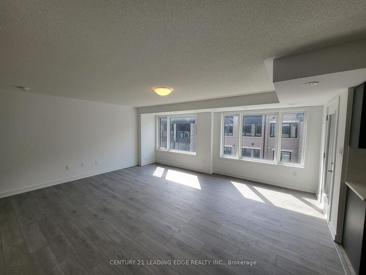 Property Photo: 27 Magnolia Lane ON L9J 0N9