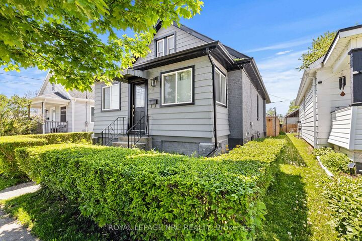 Property Photo: 111 Morton Street ON L2V 1C6