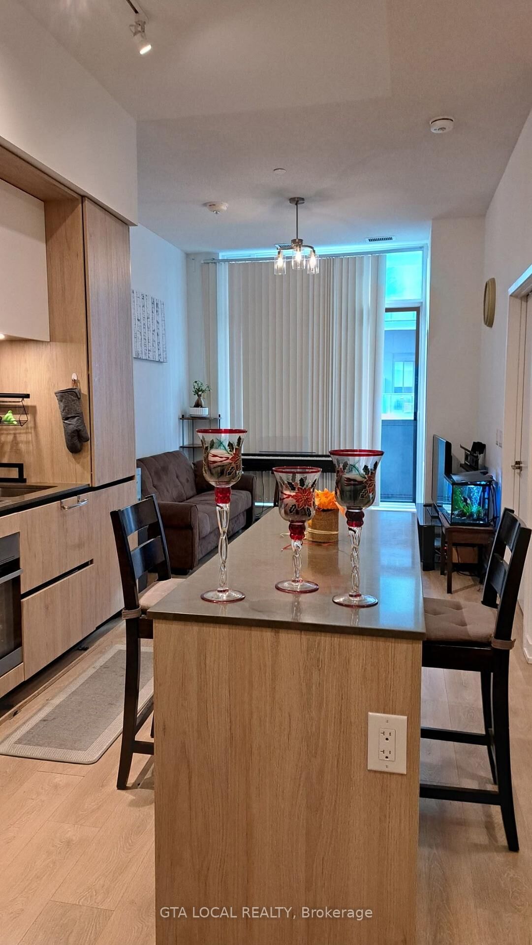 Property Photo: 34 Tubman Avenue 406 ON M5A 0R2