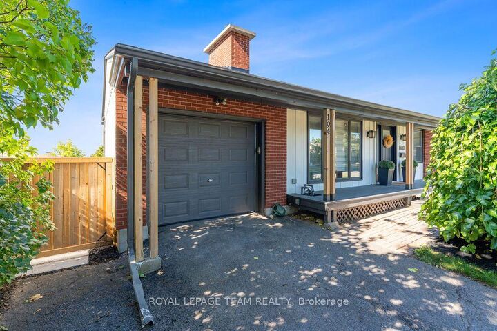 Property Photo:  194 Morrena Road  ON K2L 1E1 